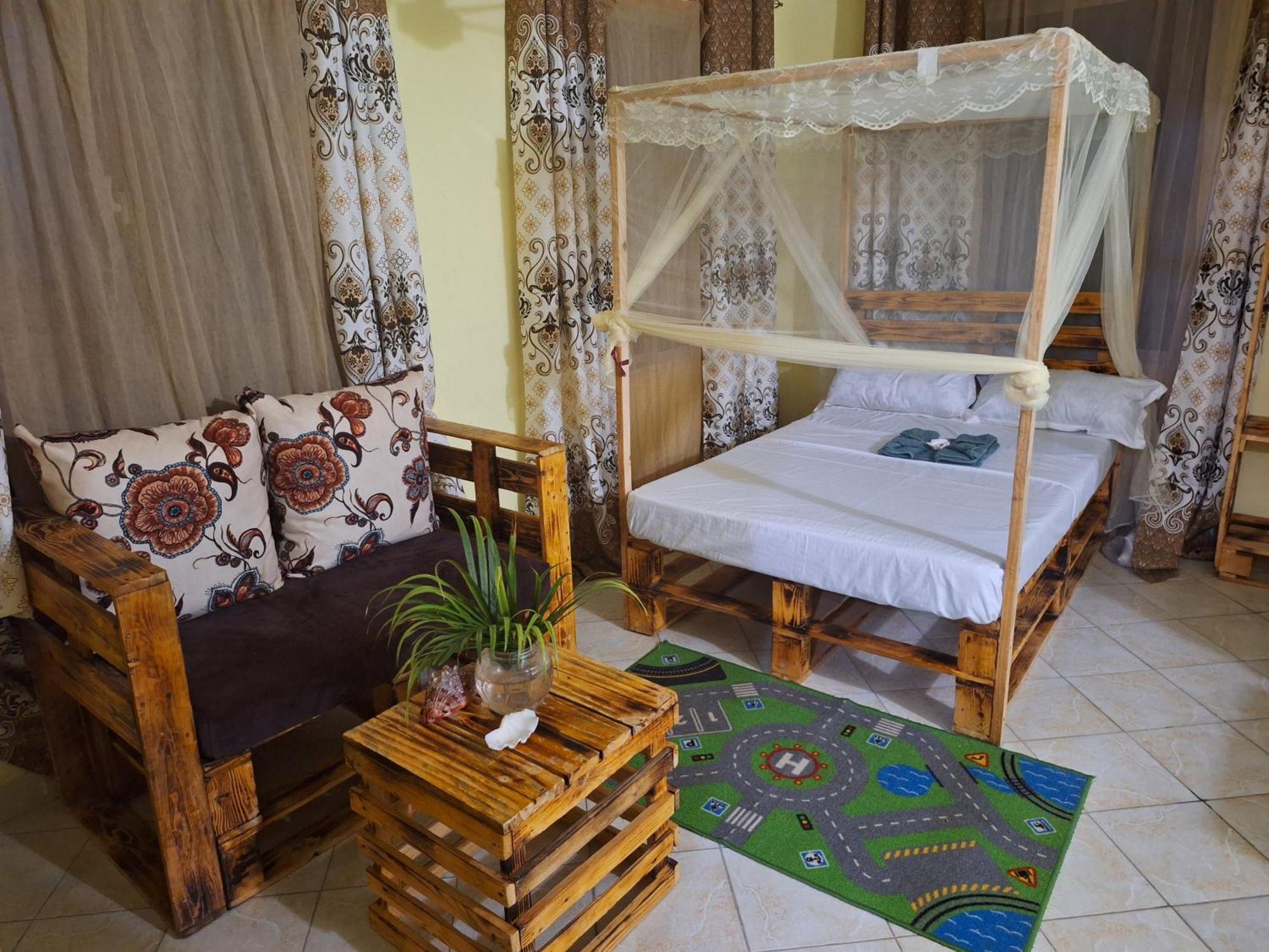 Mount Zion Guest House, Mtwapa Mtomondoni Mombasa Exterior photo